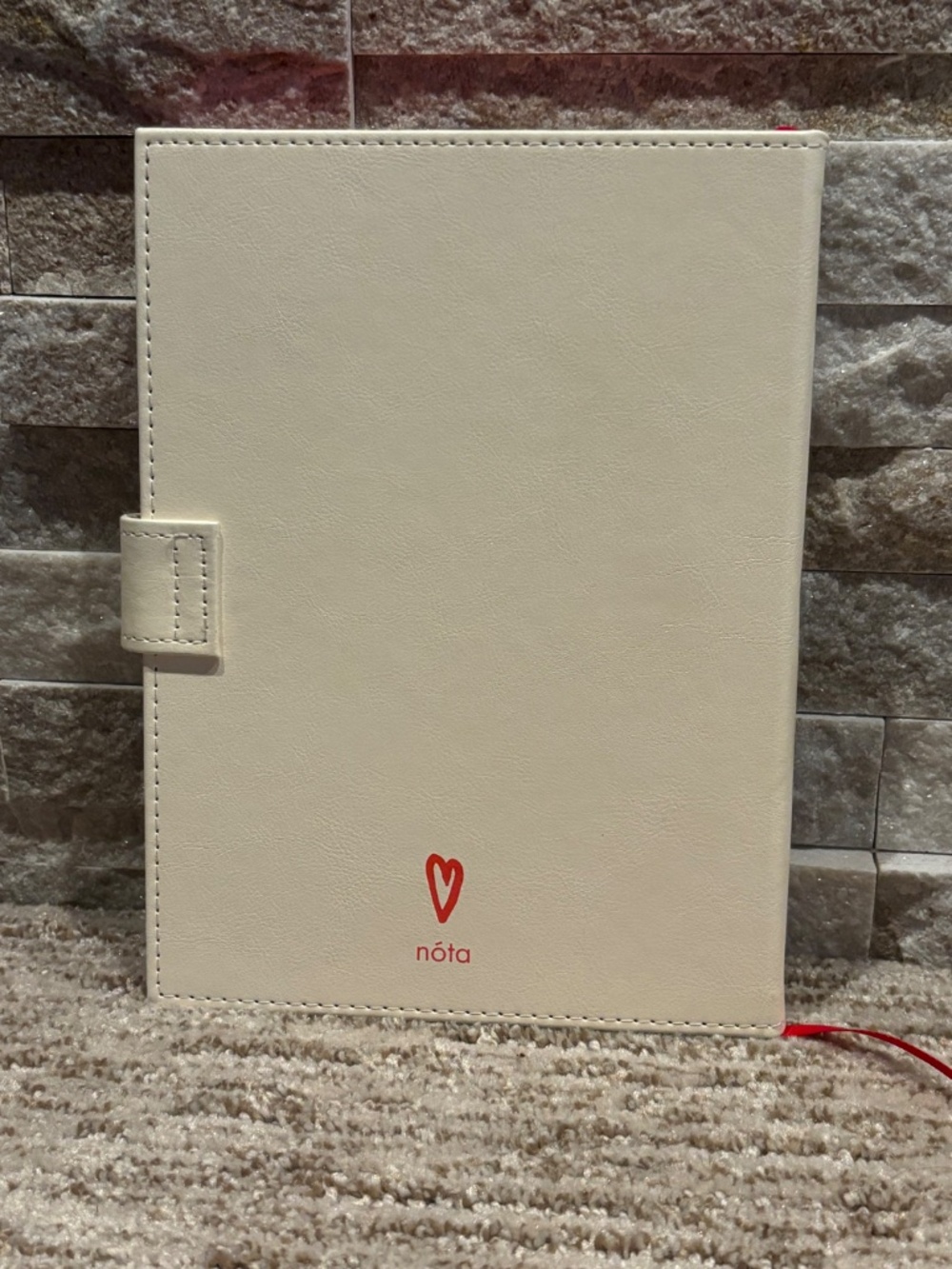 nota “Love Notes” Notebook With Lock & Key - Picture 3 of 3